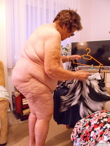 dikke oma mooie naakten foto
