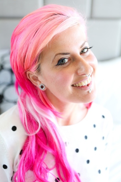 capelli rosa sexy perfetto img