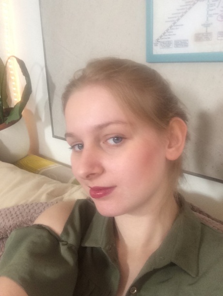 chubby face hot naked pictures