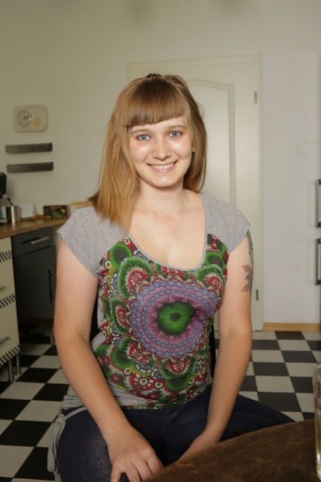 thick solo nice photos