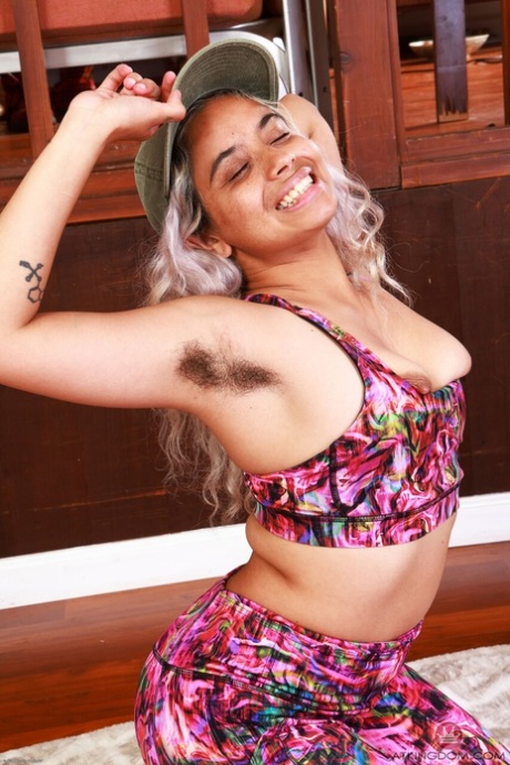 indien poilu parfait xxx photo