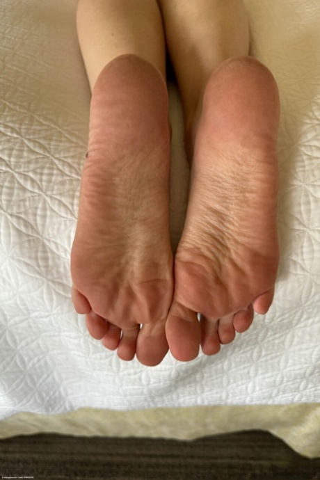 pieds matures belle érotique des photos