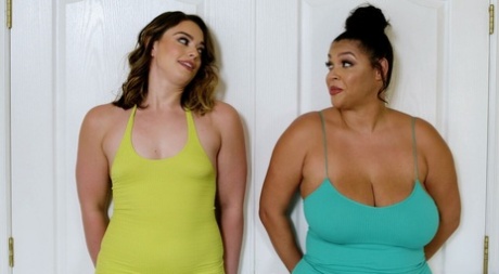lesbian interracial porn gallery
