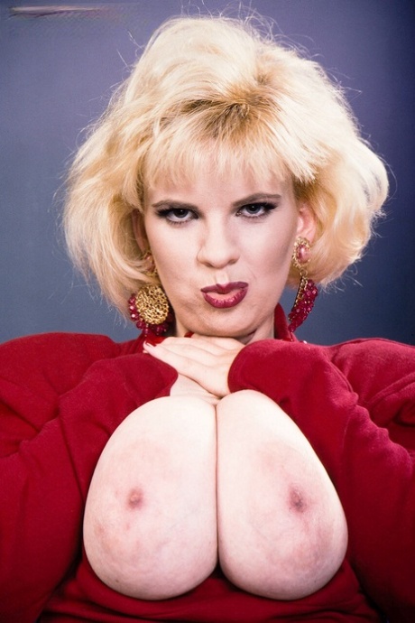 vintage big tits nudes photo