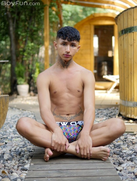 可爱的同性恋 A片 圖片