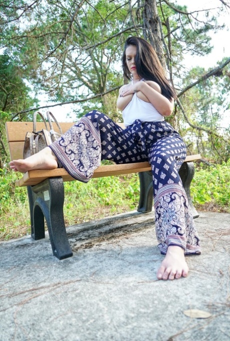 dirty feet free picture