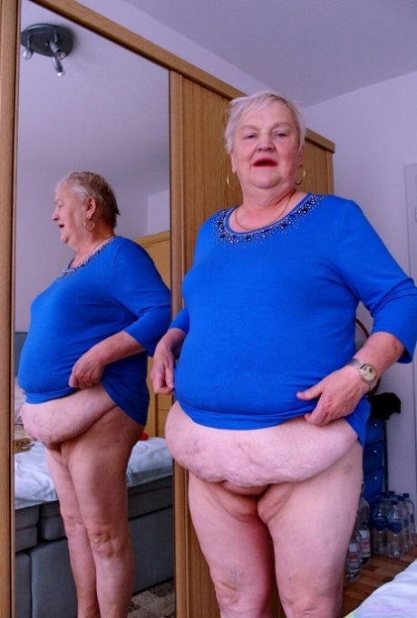 old lady perfect archive