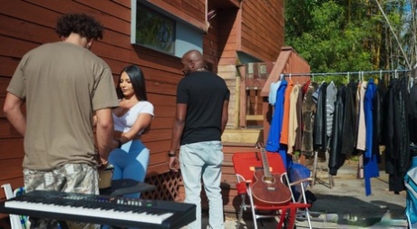 stygg fru gratis vuxen bilder