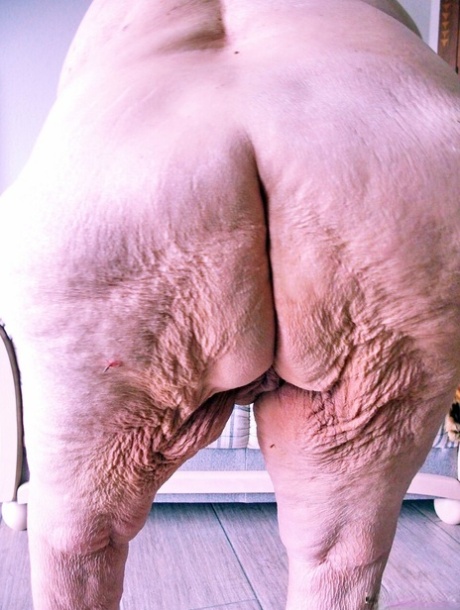 granny over 70 adult photos