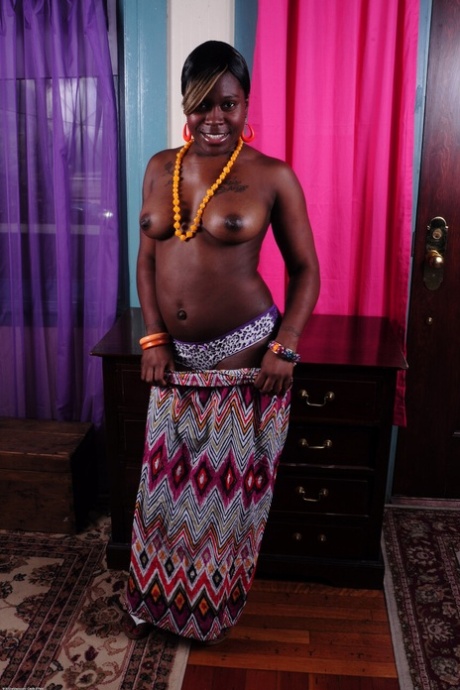 černý africký dospělý zdarma obrázky