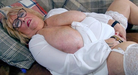 gros seins épais sexe gratuit galeries
