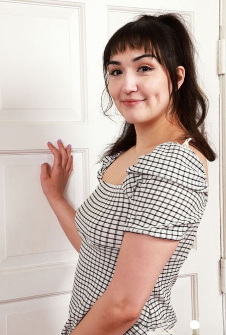 haarige Latina-Muschi perfekte archiv