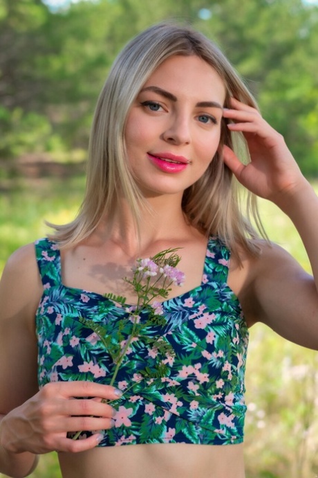 Teenager-Modell nackt freie galerie