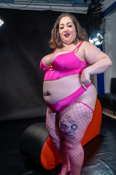reife Dessous erwachsene kunst fotos