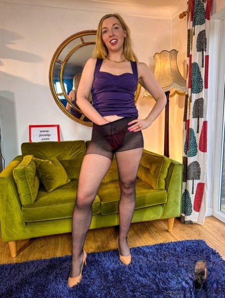 grands gros seins nus de haute qualité img