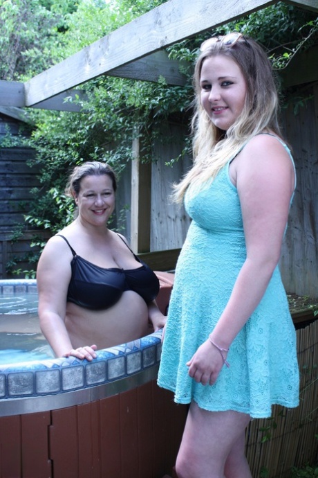 tlusté bikiny dokonalá erotika archiv