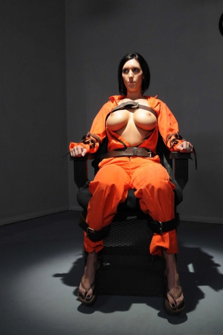 prison porno img