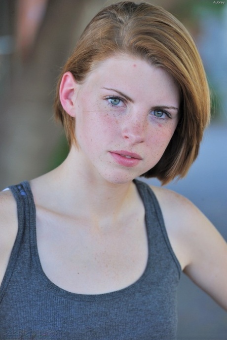 Aubrey Belle porn star archive